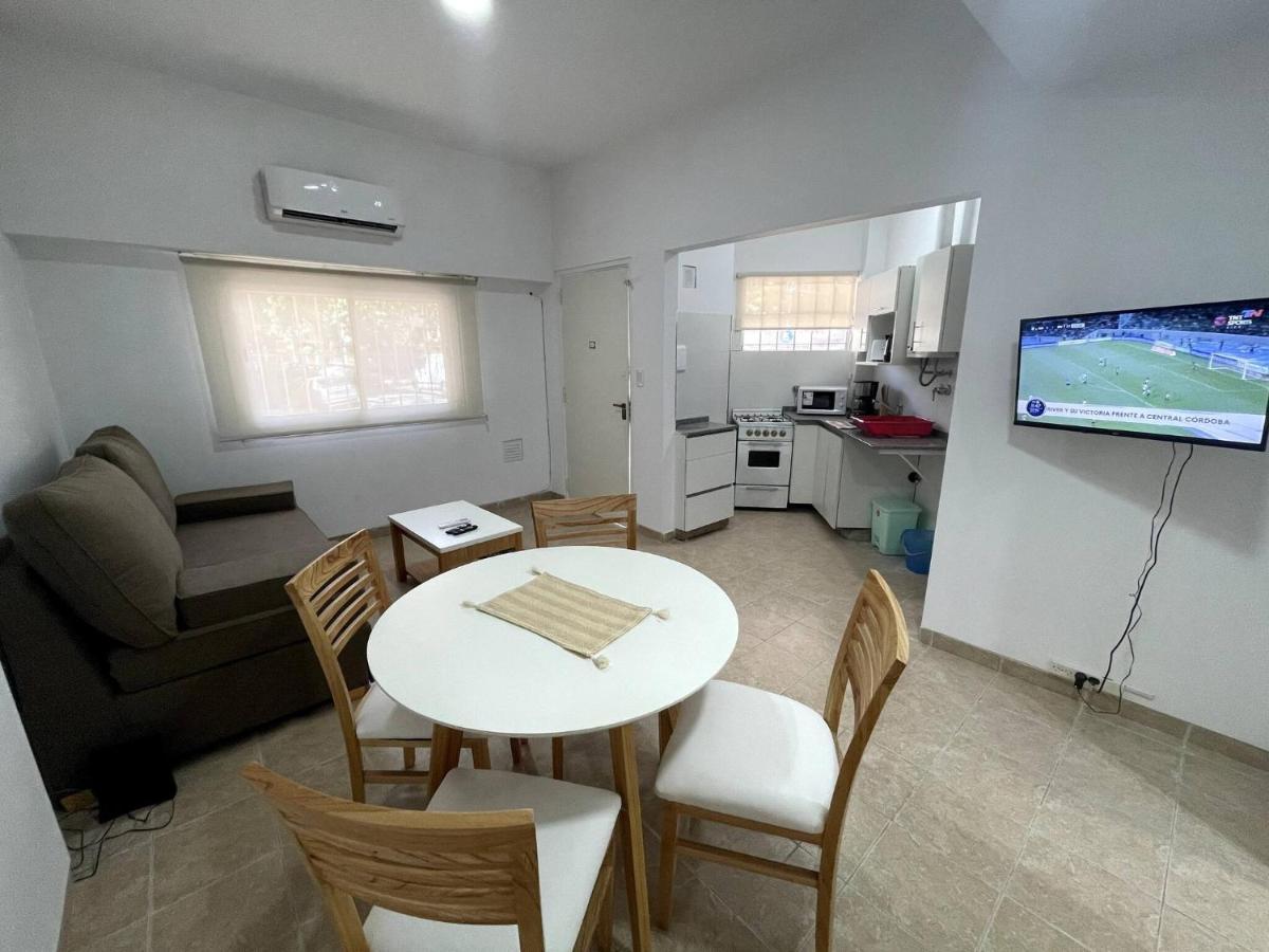Cozy Retreat Near River Plate Stadium *